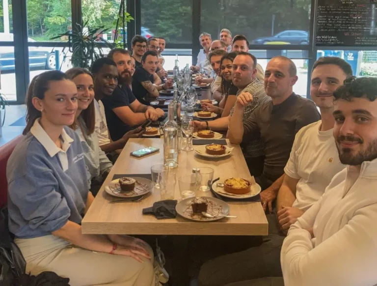 Une partie des directeurs des établissements Scaleta avec les équipes support